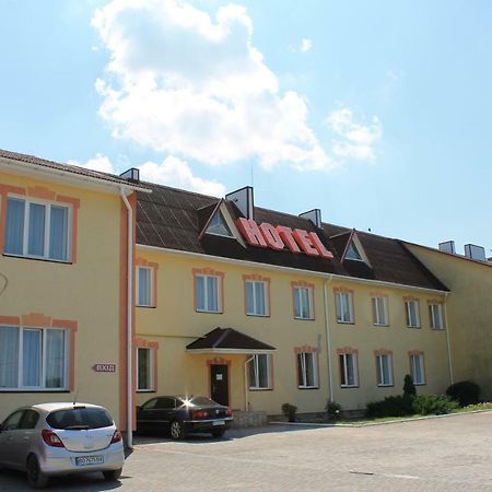 Kremin Hotel Kremenets' Exterior photo