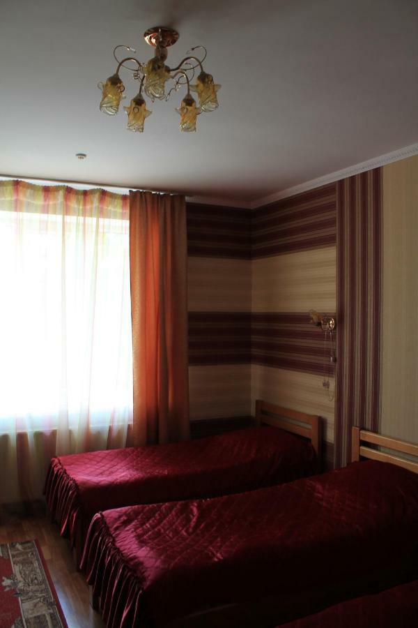 Kremin Hotel Kremenets' Exterior photo